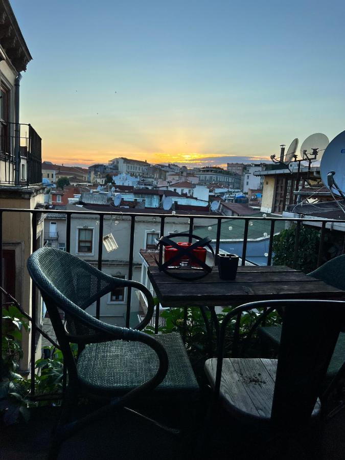 Klein Cihangir Pera Suites Istambul Extérieur photo